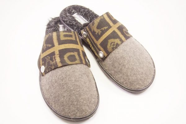 Christmas calligraphy tiedye ikat (8)