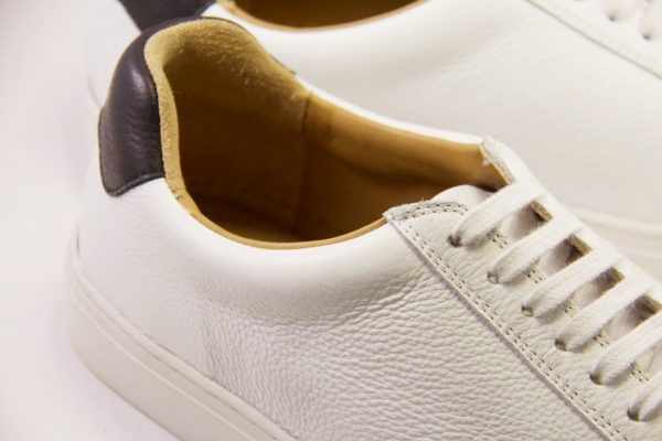 Derby trainer White (4)